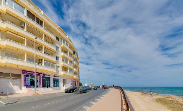 Herverkoop - Apartment - Torrevieja - Estacion de autobuses