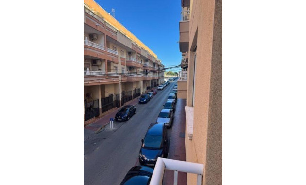 Herverkoop - Apartment - Torrevieja - Estacion de autobuses