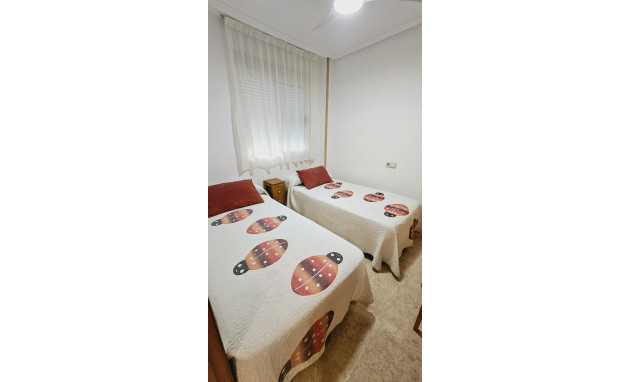 Herverkoop - Apartment - Torrevieja - Centro