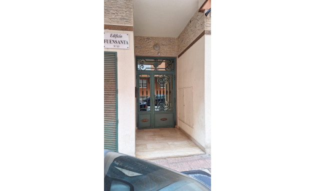 Herverkoop - Apartment - Torrevieja - Estacion de autobuses