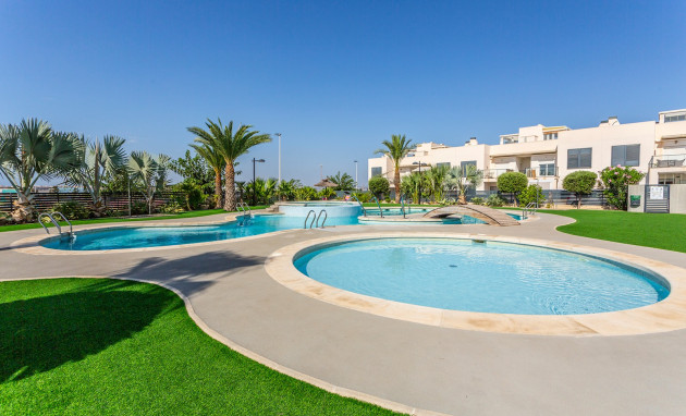 Herverkoop - Bungalow - Gelijkvloers - Torrevieja - Aguas Nuevas