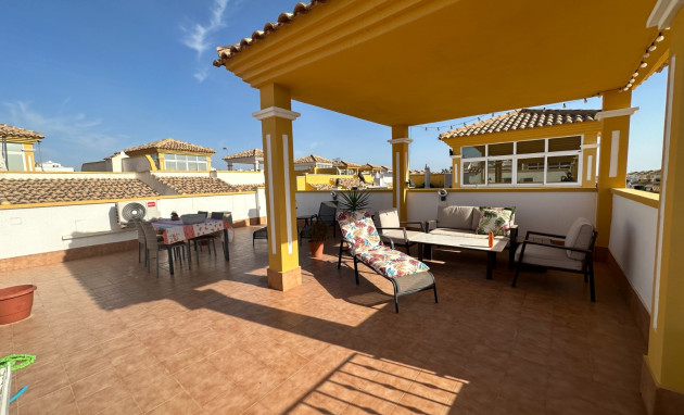 Herverkoop - Town house / semi detached - Orihuela - Entre Naranjos Vistabella