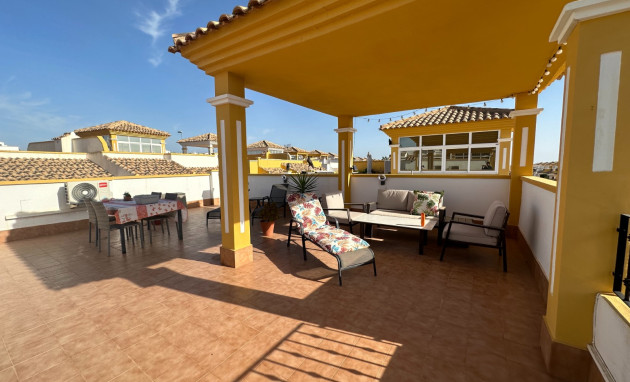 Herverkoop - Town house / semi detached - Orihuela - Entre Naranjos Vistabella