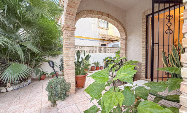 Herverkoop - Villa - Torrevieja - Las calas