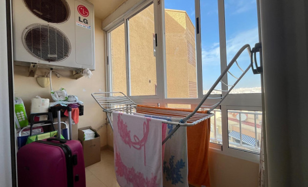 Herverkoop - Apartment - Torrevieja - Playa del cura