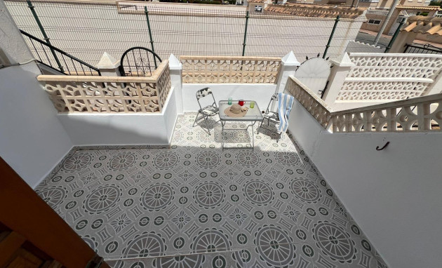 Herverkoop - Bungalow - Gelijkvloers - Torrevieja - Aguas nuevas 2