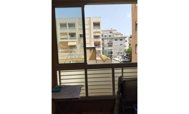 Herverkoop - Apartment - Torrevieja - Centro