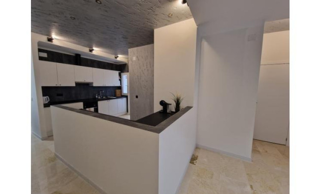 Herverkoop - Apartment - Torrevieja - Playa del cura