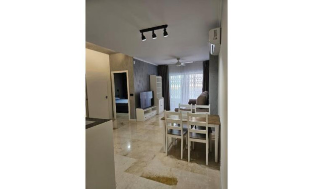 Herverkoop - Apartment - Torrevieja - Playa del cura