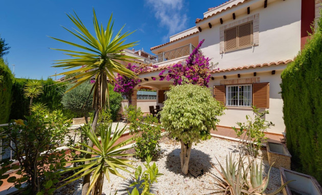 Herverkoop - Villa - Orihuela Costa - Punta Prima