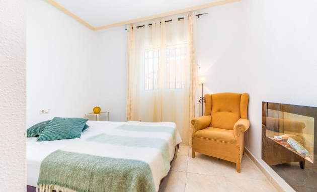 Herverkoop - Bungalow - Gelijkvloers - Orihuela Costa - Playa Flamenca