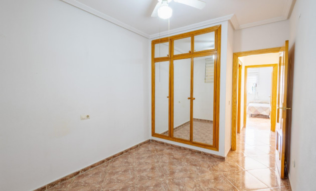 Herverkoop - Apartment - Torrevieja - Centro