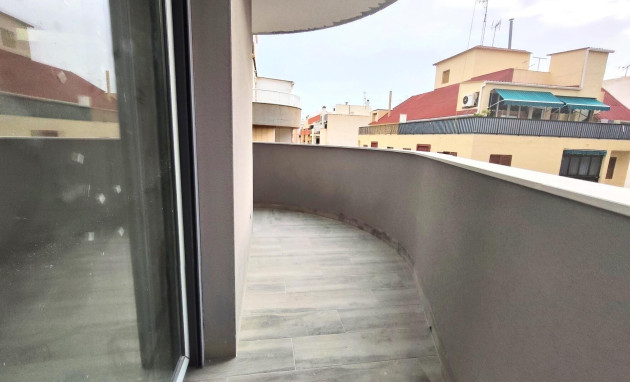Resale - Apartment - Torrevieja - torrevieja