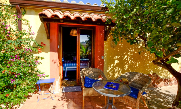 Revente - Commercial - Hondón de las Nieves