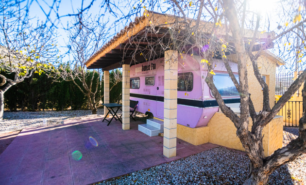 Revente - Commercial - Hondón de las Nieves