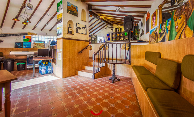 Revente - Commercial - Hondón de las Nieves