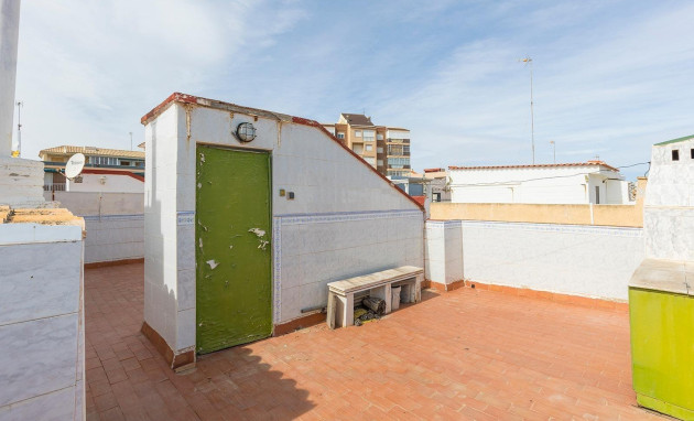 Resale - Apartment - Torrevieja - Los Europeos