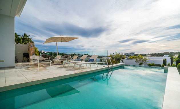 Herverkoop - Villa - LAS COLINAS GOLF RESORT