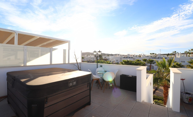 Herverkoop - Apartment - Los Montesinos - Entre Naranjos / Vistabella Golf