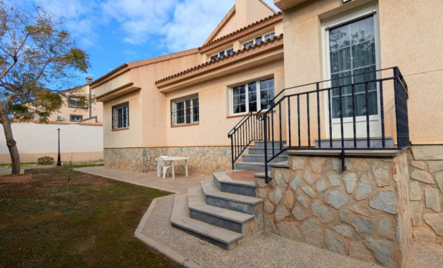 Resale - Detached Villa - Mil Palmeras