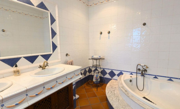 Resale - Detached Villa - Mil Palmeras