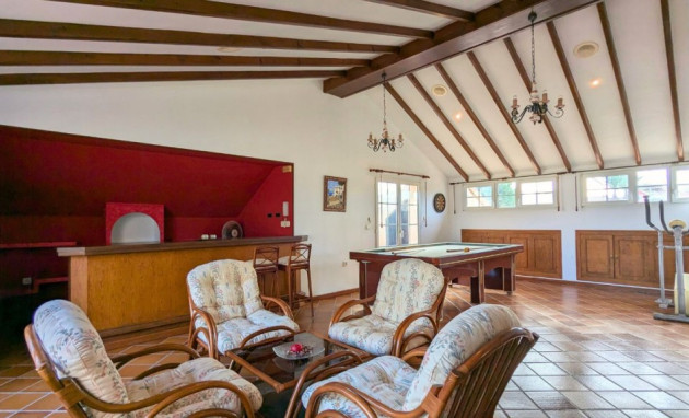 Resale - Detached Villa - Mil Palmeras