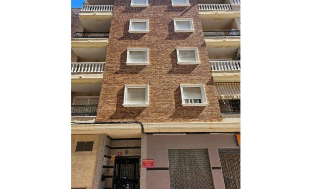 Resale - Apartment - Torrevieja - torrevieja