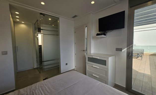 Herverkoop - Villa - Orihuela Costa - Lomas de Cabo Roig-Los Dolses