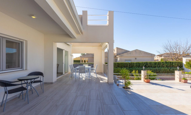 Herverkoop - Villa - Torrevieja - La siesta