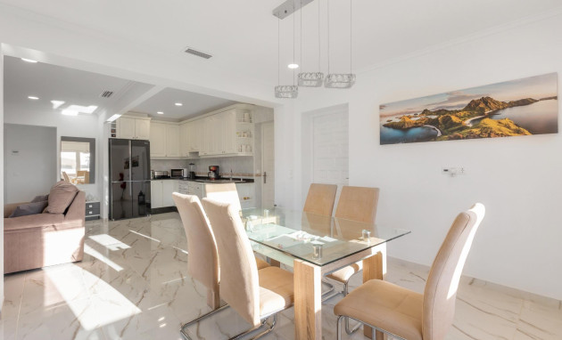 Herverkoop - Villa - Torrevieja - La siesta