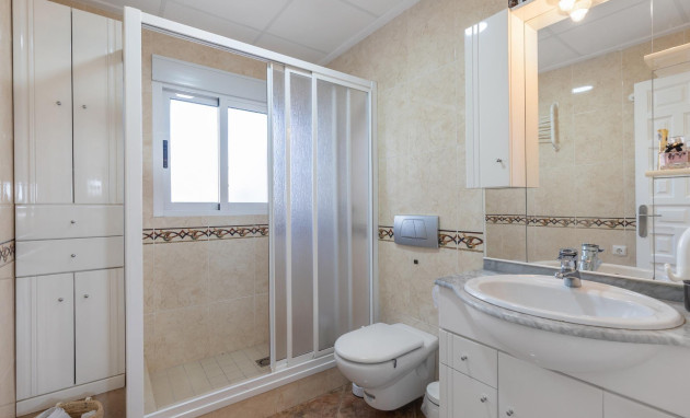 Herverkoop - Villa - Torrevieja - La siesta