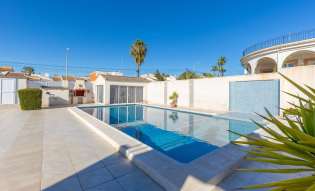 Herverkoop - Villa - Torrevieja - La siesta