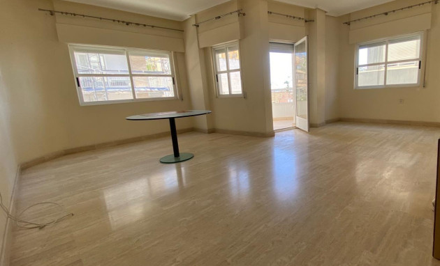 Herverkoop - Apartment - Torrevieja - torrevieja