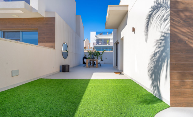 Resale - 4. House - Detached Villa - San Miguel de Salinas