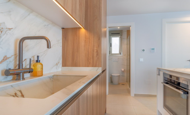 Resale - 4. House - Detached Villa - San Miguel de Salinas