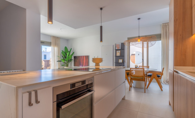 Resale - 4. House - Detached Villa - San Miguel de Salinas