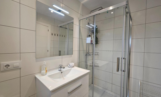 Herverkoop - Terraced house - Torrevieja - Torreblanca