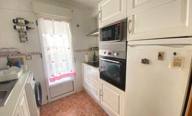 Herverkoop - duplex - Torrevieja - Carrefour