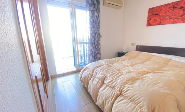 Herverkoop - duplex - Torrevieja - Carrefour