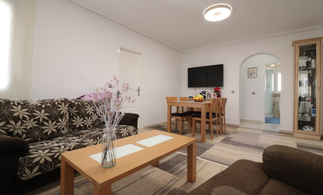 Herverkoop - Detached Villa - Benijofar - Monte Azul