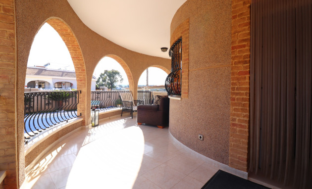 Herverkoop - Detached Villa - Benijofar - Monte Azul