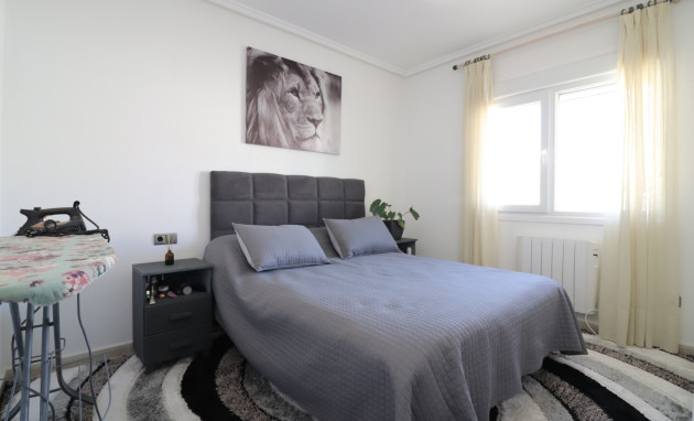 Herverkoop - Detached Villa - Benijofar - Monte Azul