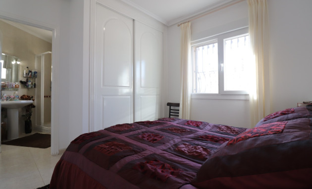 Herverkoop - Detached Villa - Benijofar - Monte Azul