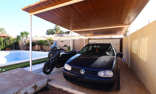 Herverkoop - Detached Villa - Benijofar - Monte Azul