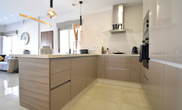 Herverkoop - Detached Villa - Orihuela Costa - Villamartin