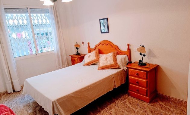 Revente - Apartment - Torrevieja - Estacion de autobuses