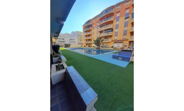 Herverkoop - Apartment - Torrevieja - Centro