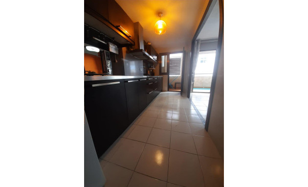 Herverkoop - Apartment - Torrevieja - Centro