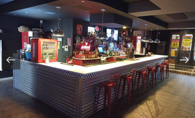 Revente - Business - Almoradí