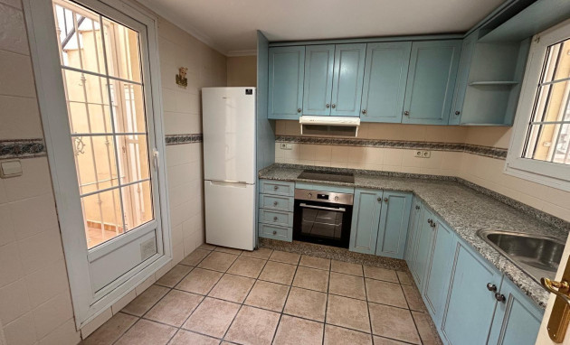 Herverkoop - Bungalow - Gelijkvloers - Torrevieja - La siesta